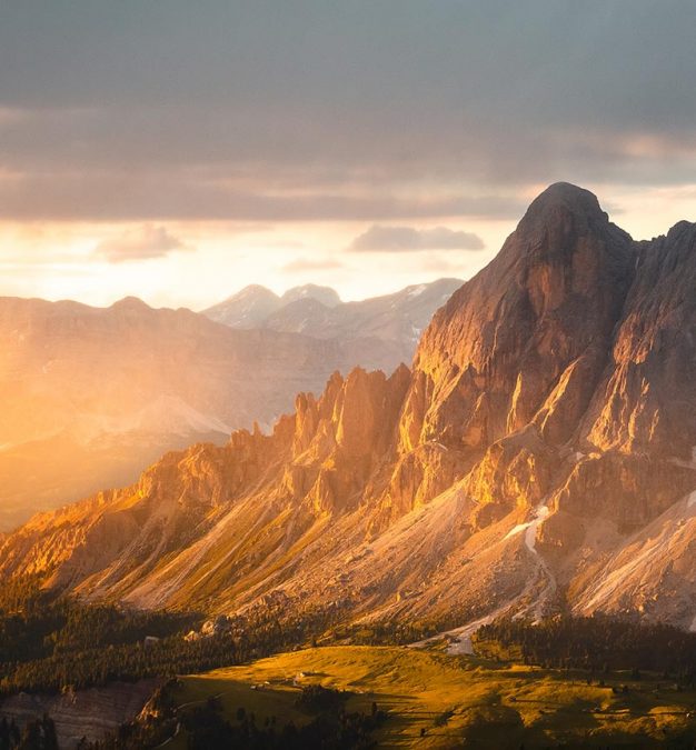 Grande cinema – Escursione all’alba e prima colazione presso il Rifugio Monte Fana